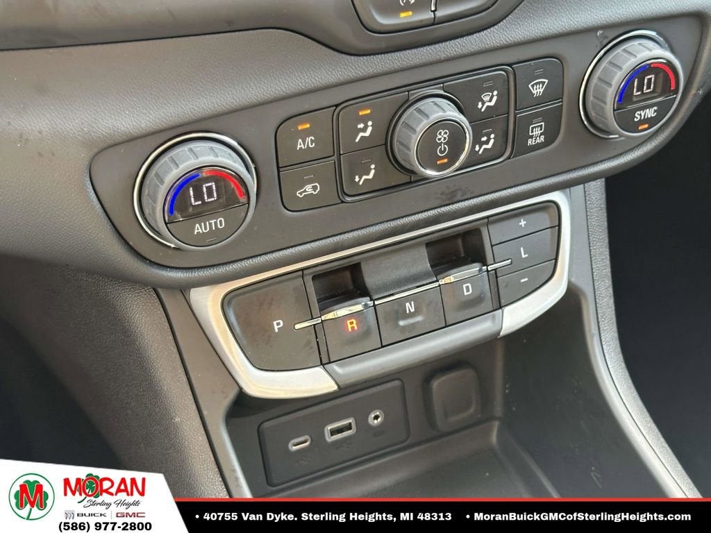 2023 GMC Terrain SLE