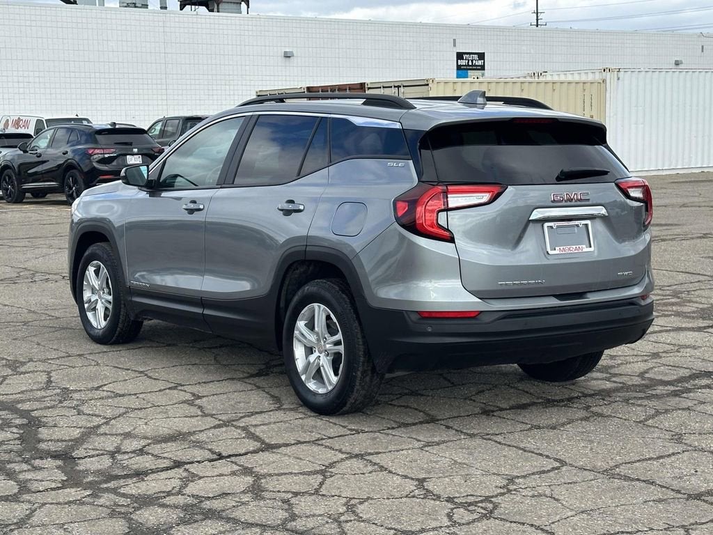 2023 GMC Terrain SLE
