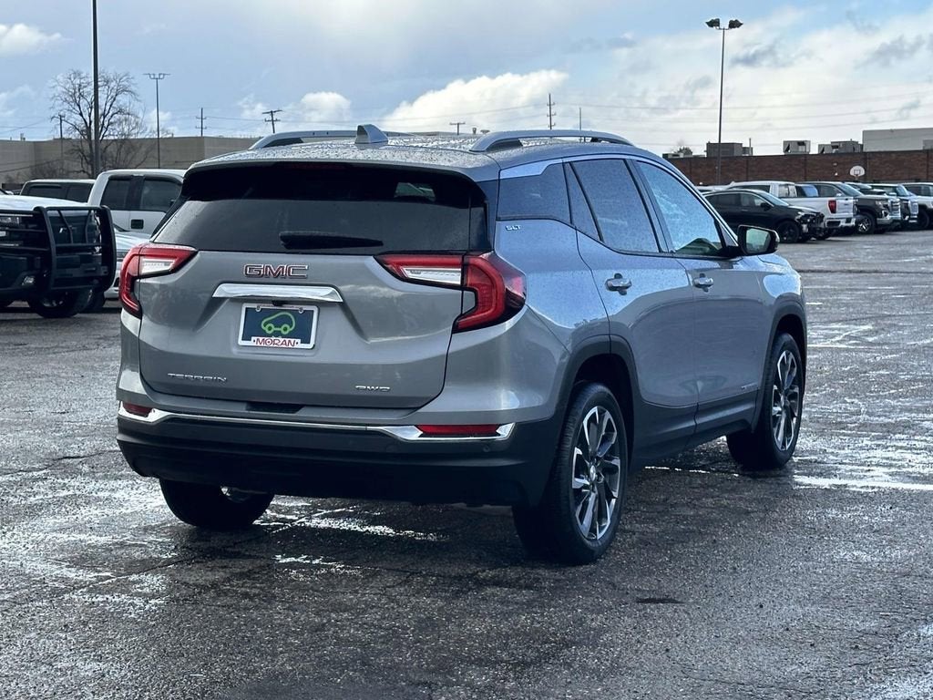 2023 GMC Terrain SLT