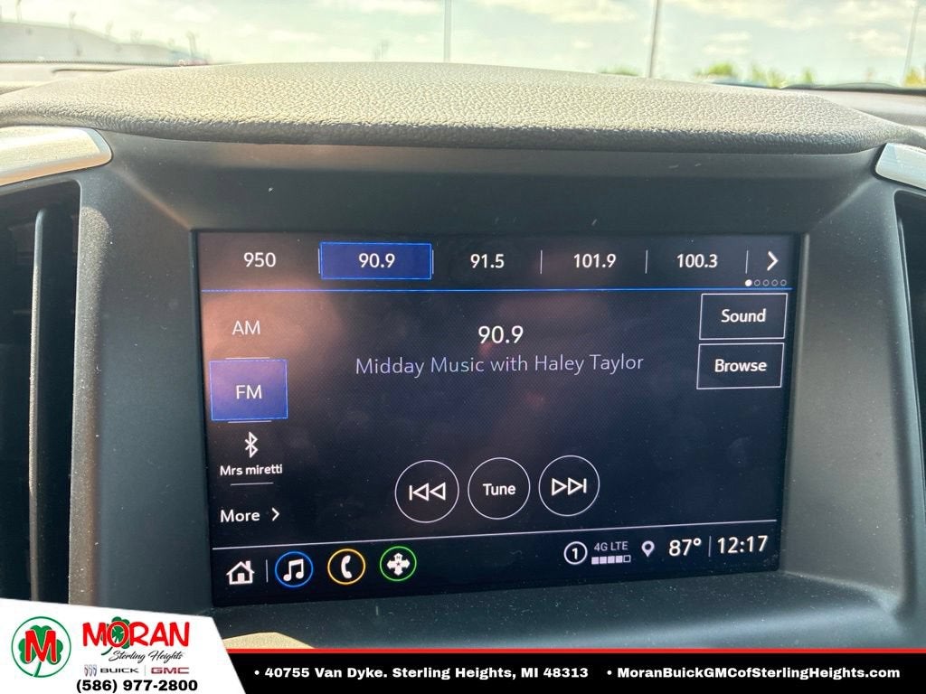 2023 GMC Terrain SLT