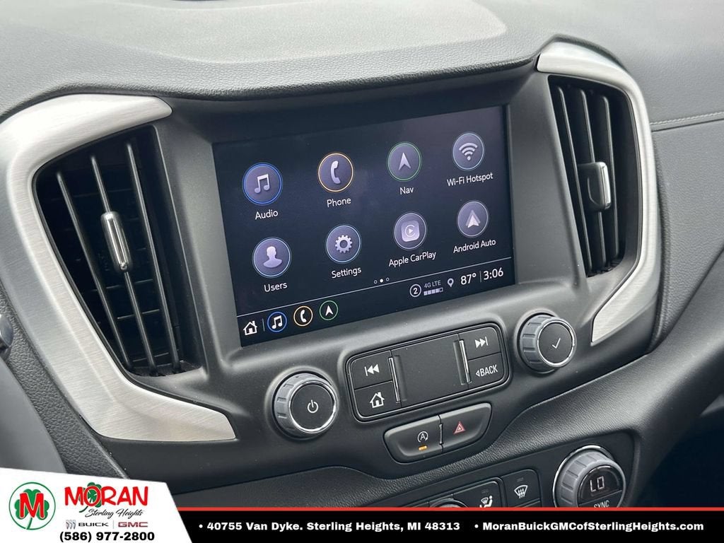 2024 GMC Terrain SLT