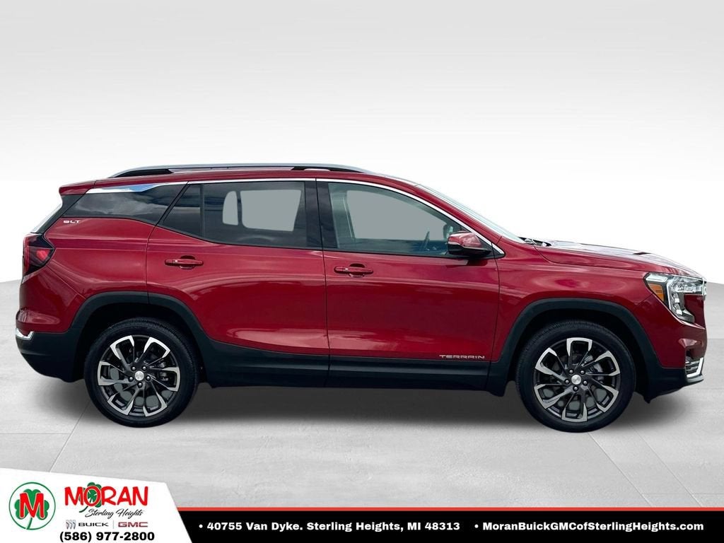 2024 GMC Terrain SLT