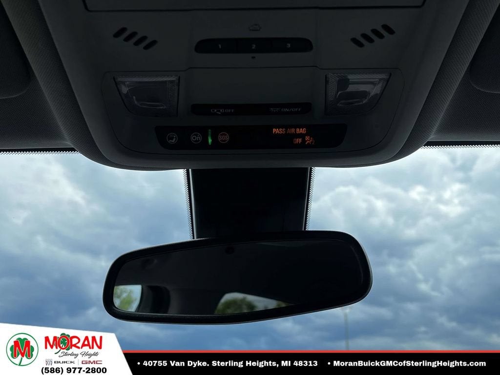 2023 GMC Terrain SLT - Photo 29