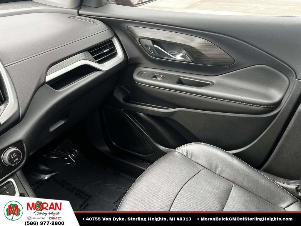 2023 GMC Terrain SLT - Photo 30