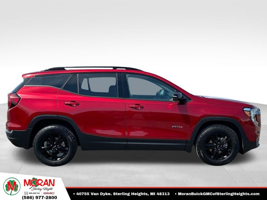 2023 GMC Terrain AT4