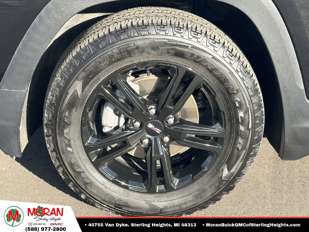 2024 GMC Terrain AT4 - Photo 8
