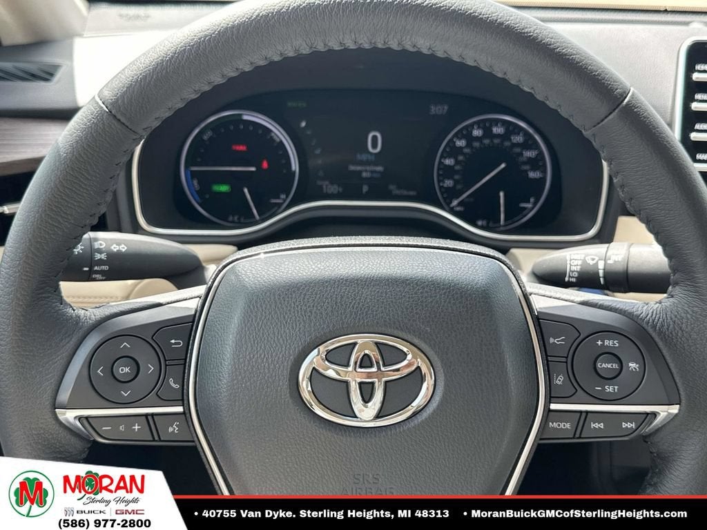 2021 Toyota Avalon XLE Hybrid
