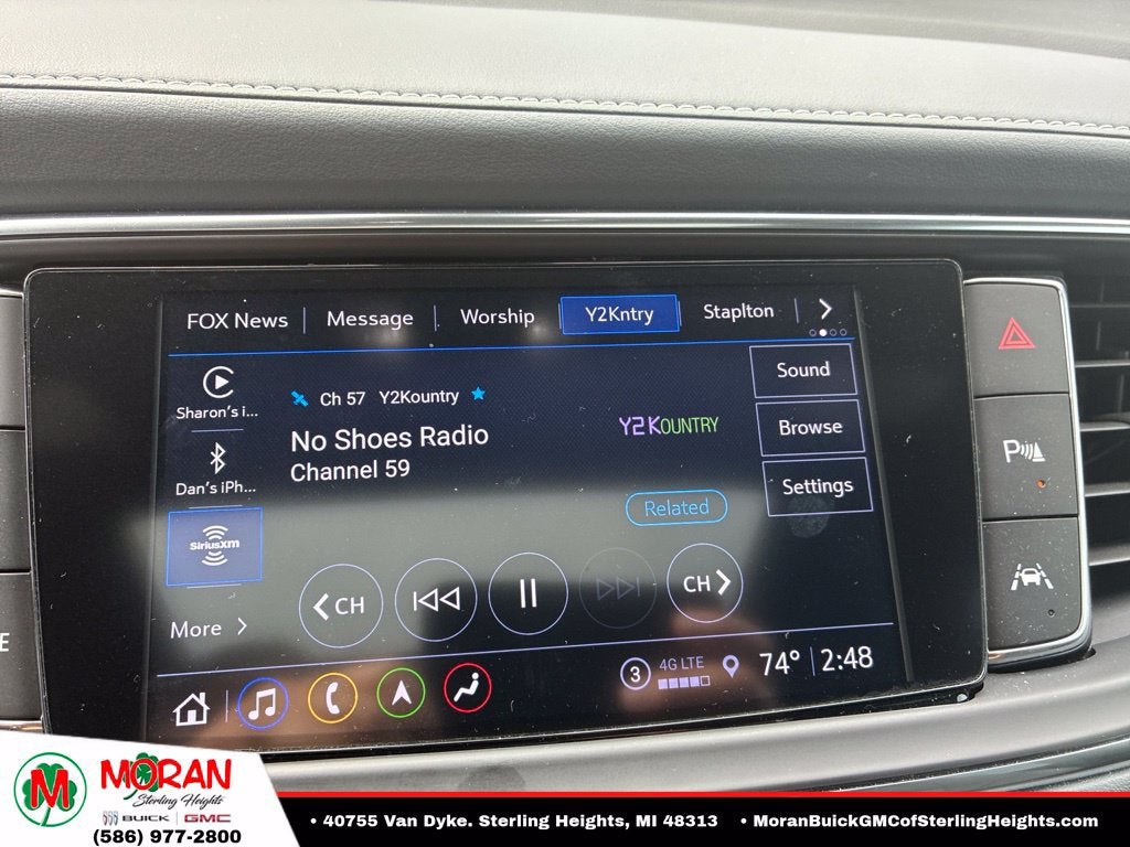 2022 Buick Enclave Essence