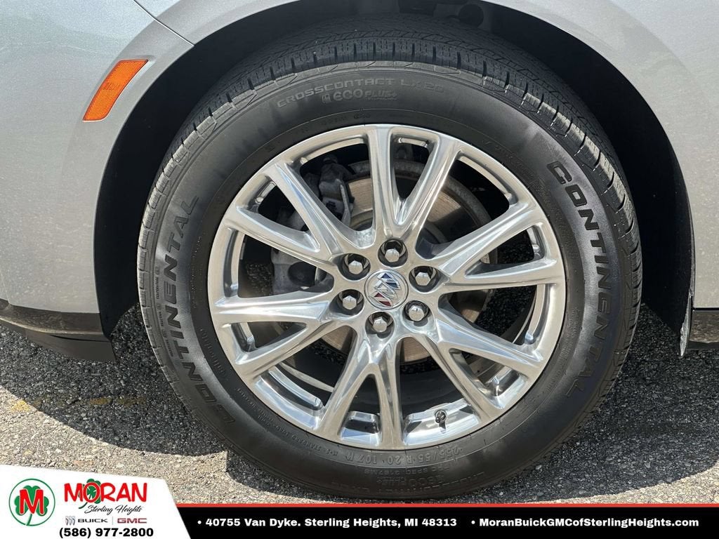 2024 Buick Enclave Essence