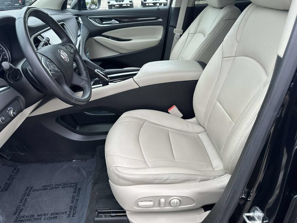 2021 Buick Enclave Essence
