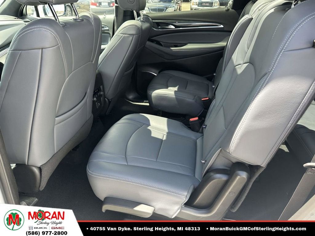2024 Buick Enclave Essence