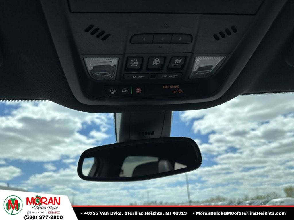 2024 Buick Enclave Essence
