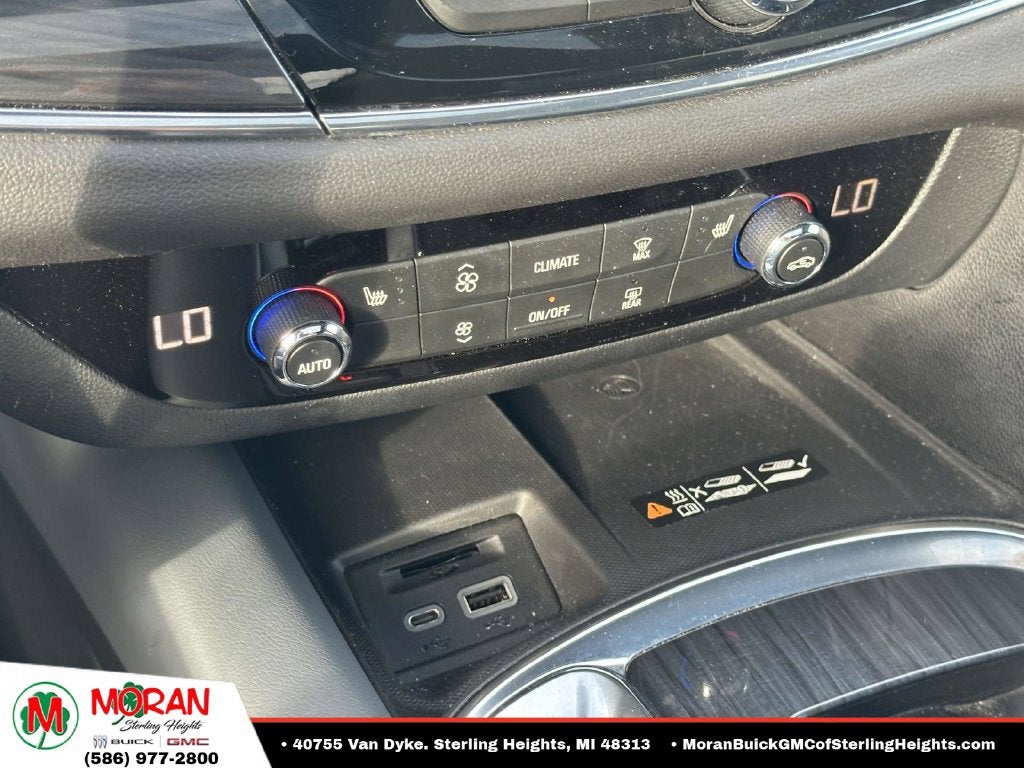 2024 Buick Enclave Essence - Photo 29