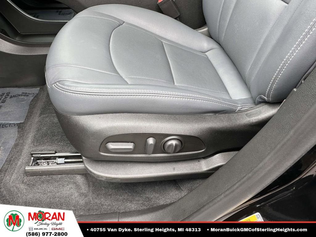 2024 Buick Enclave Essence