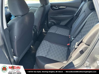 2021 Nissan Rogue Sport SV
