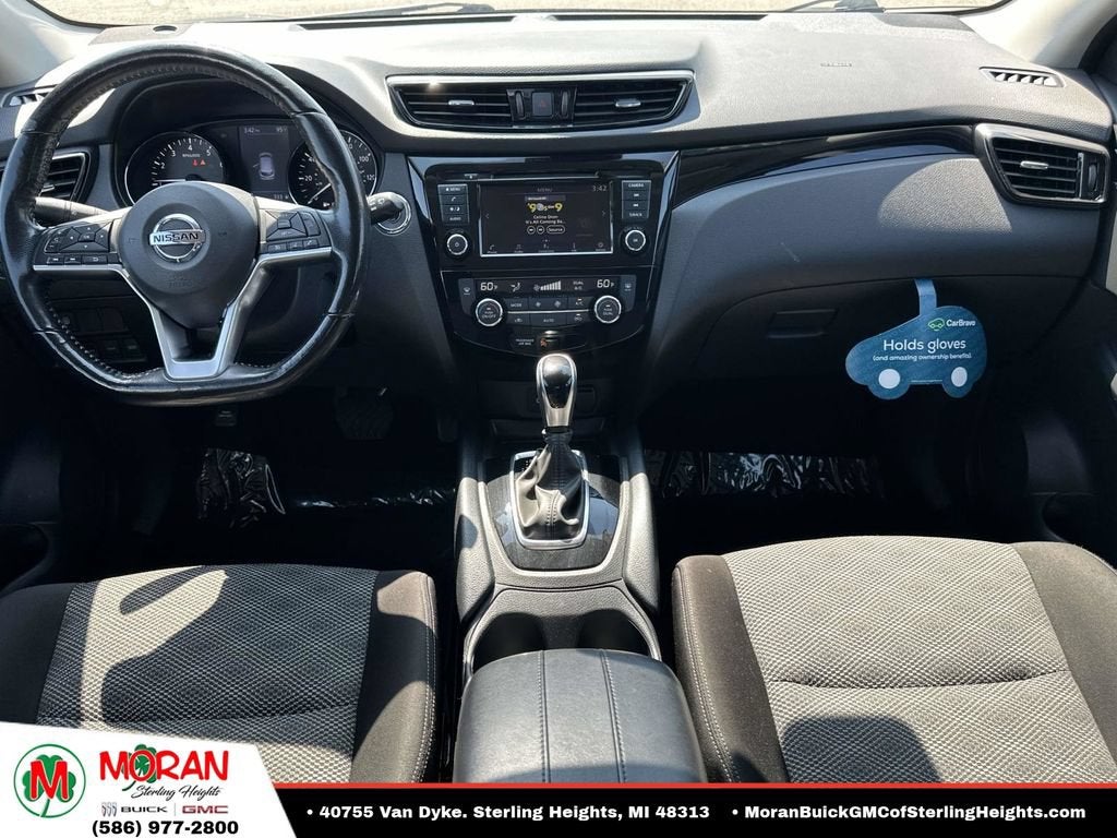 2021 Nissan Rogue Sport SV