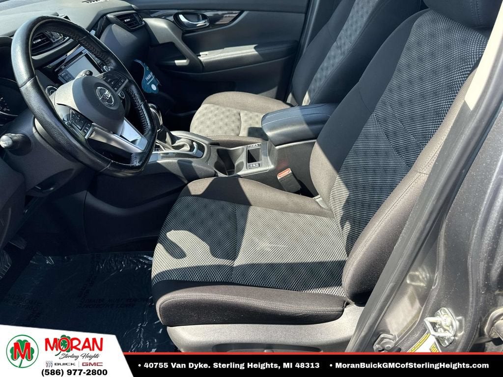 2021 Nissan Rogue Sport SV