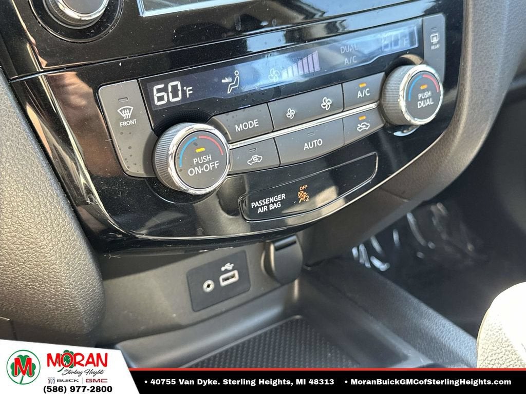 2021 Nissan Rogue Sport SV
