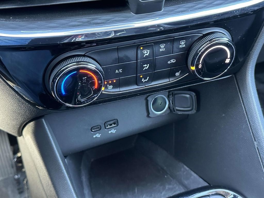 2025 Buick Encore GX Sport Touring