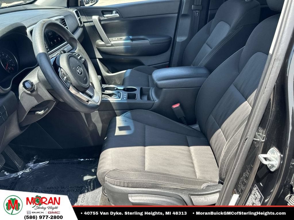 2021 Kia Sportage LX - Photo 18
