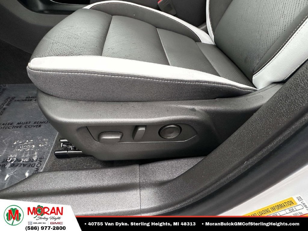 2025 Buick Envision Sport Touring - Photo 20