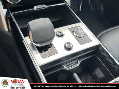 2023 Land Rover Range Rover SE