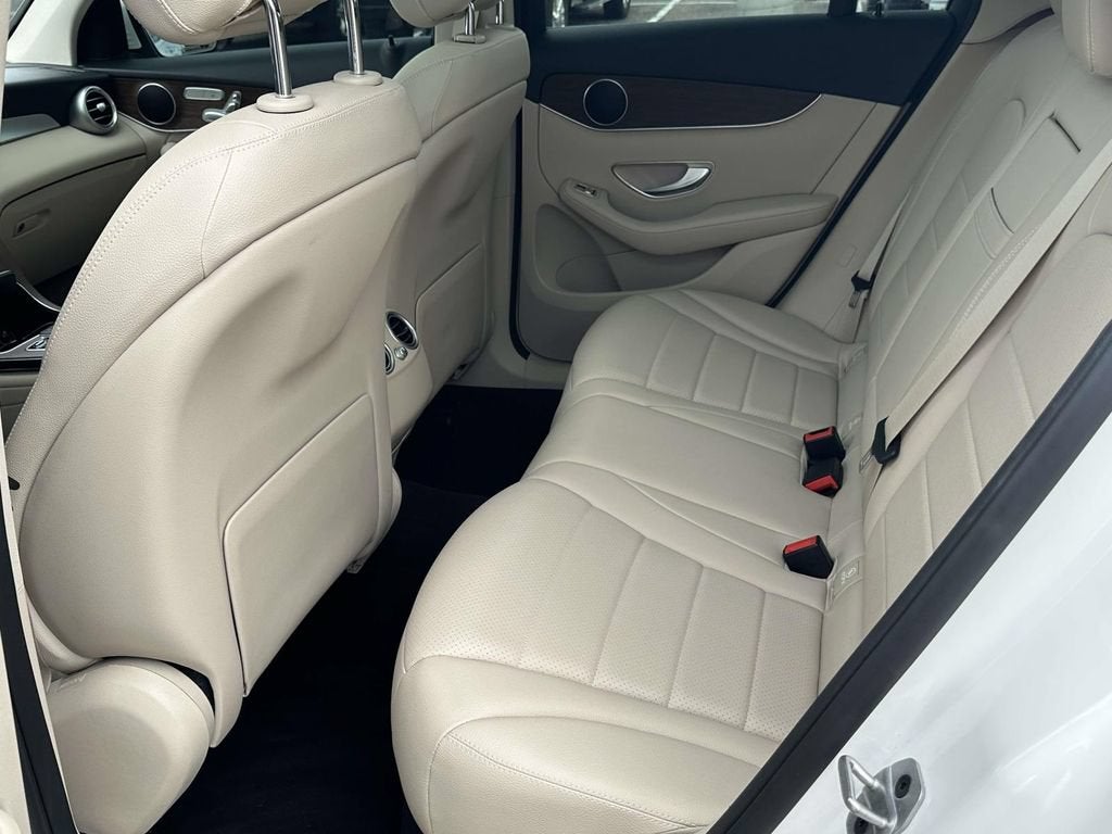 2021 Mercedes-Benz GLC GLC 300
