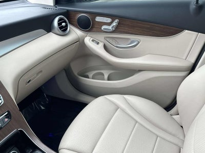 2021 Mercedes-Benz GLC GLC 300
