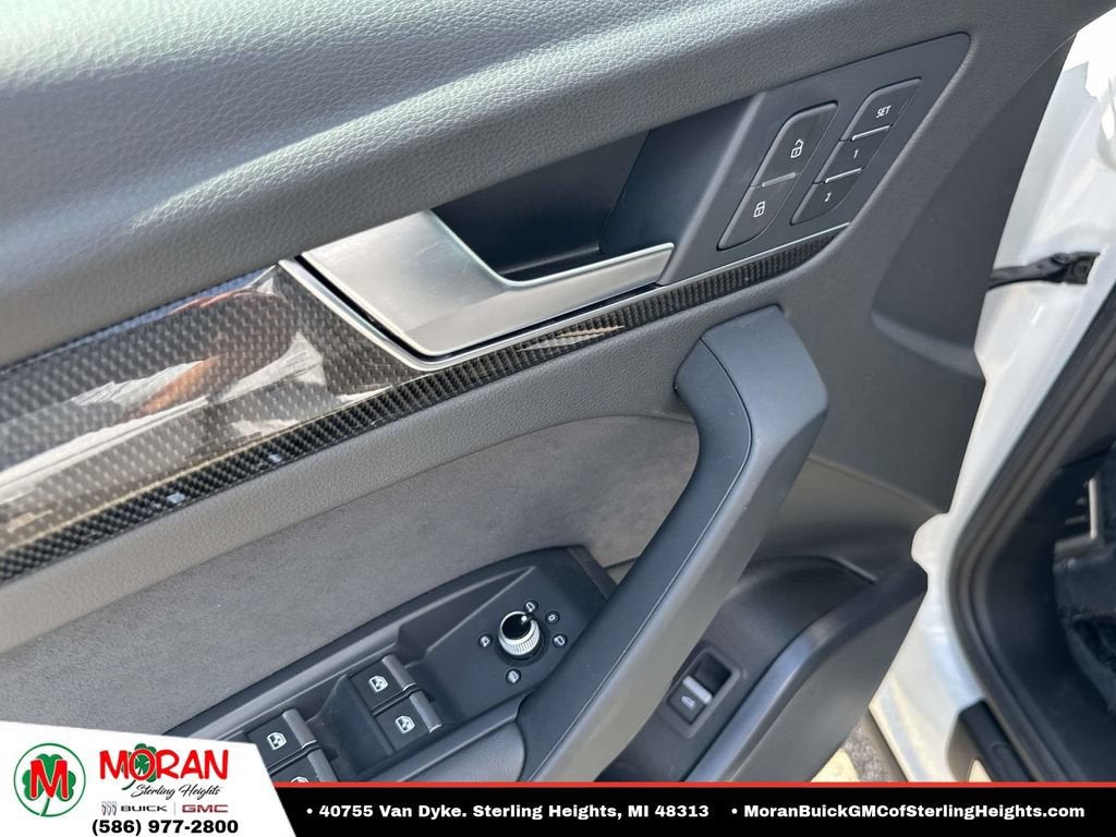 2022 Audi SQ5 Premium Plus
