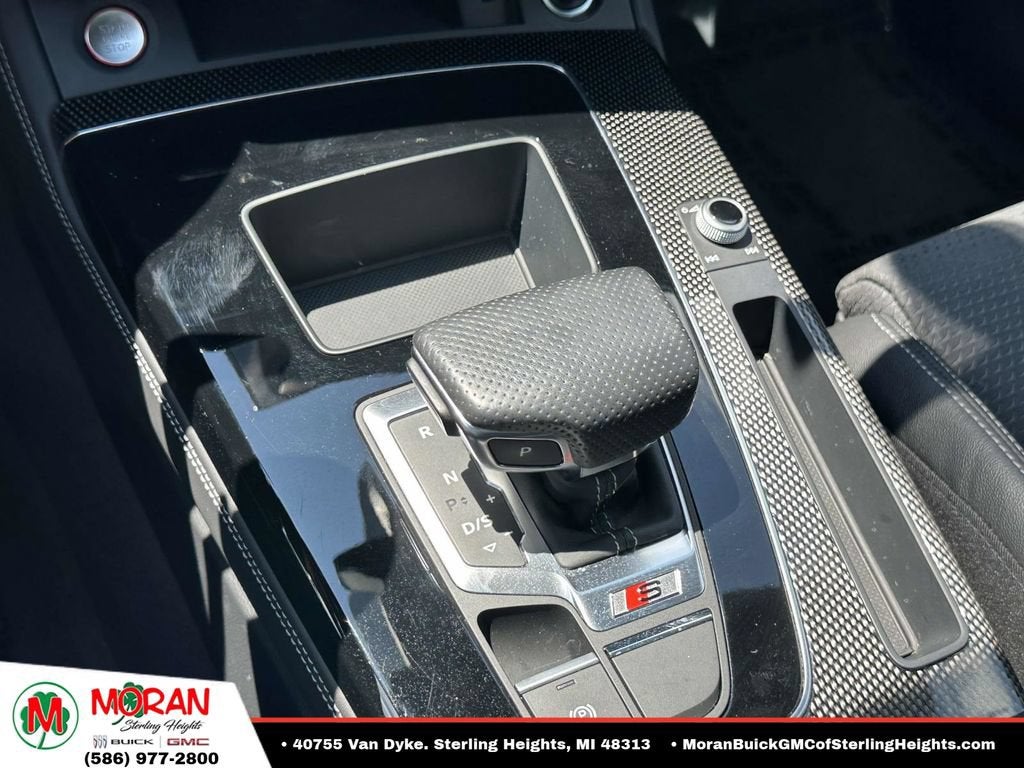 2022 Audi SQ5 Premium Plus