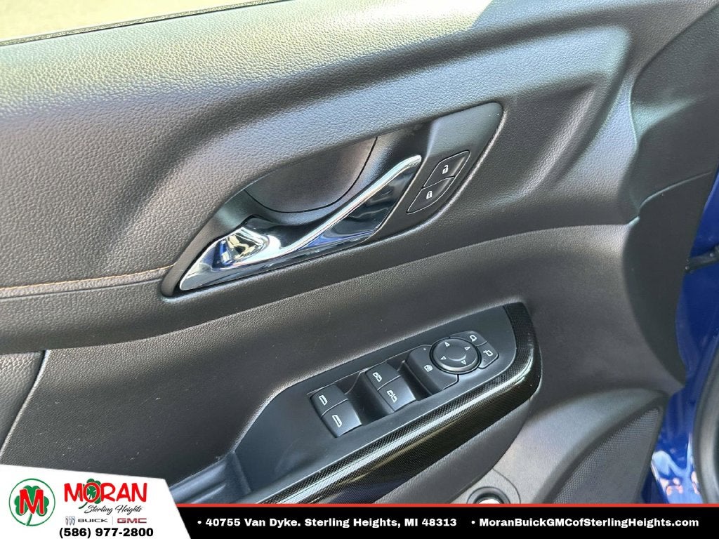 2023 GMC Acadia AT4