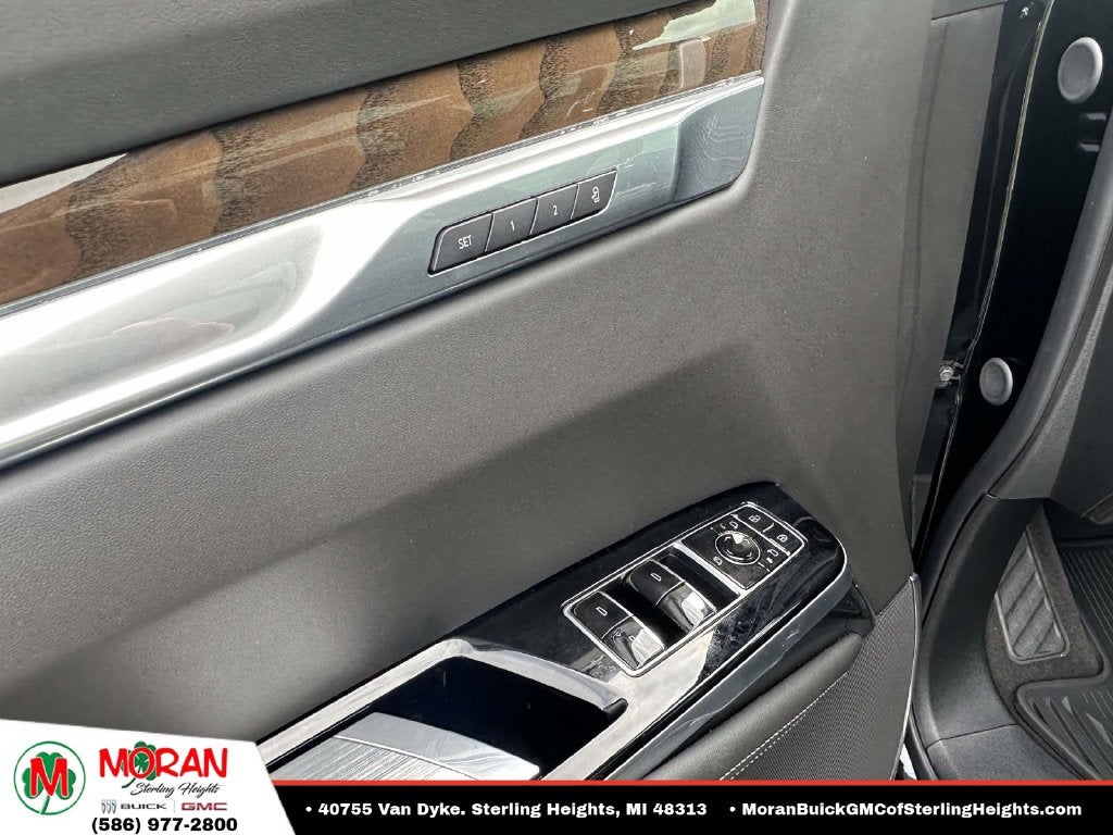 2025 Cadillac Escalade Sport Platinum - Photo 17