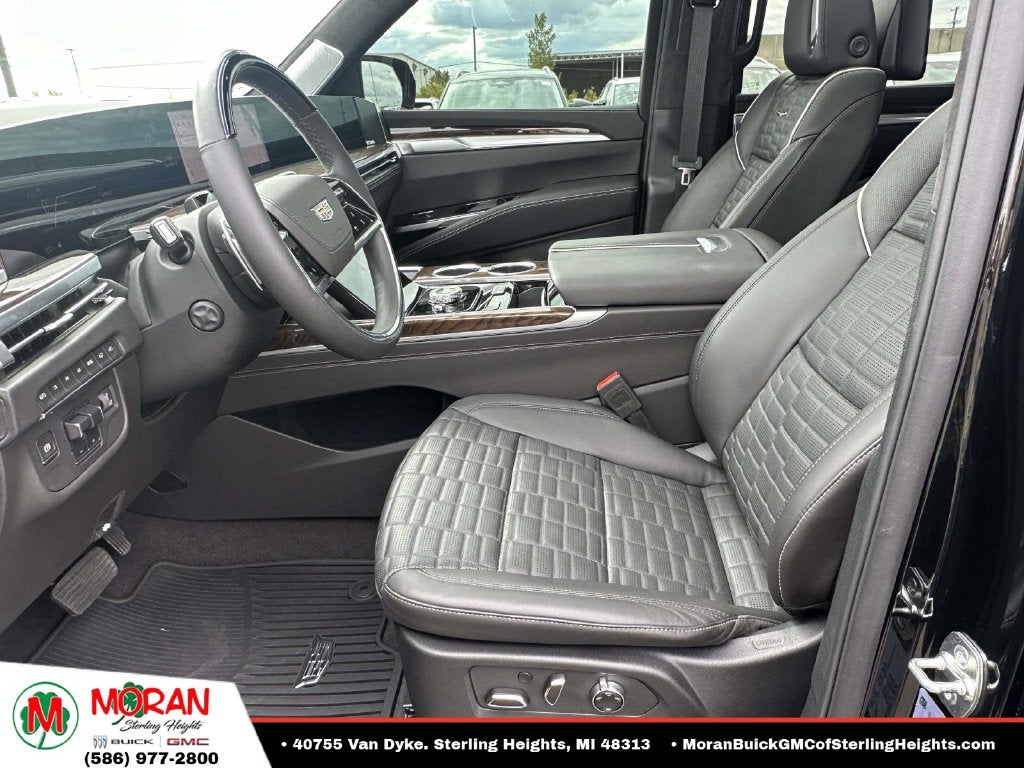 2025 Cadillac Escalade Sport Platinum - Photo 18