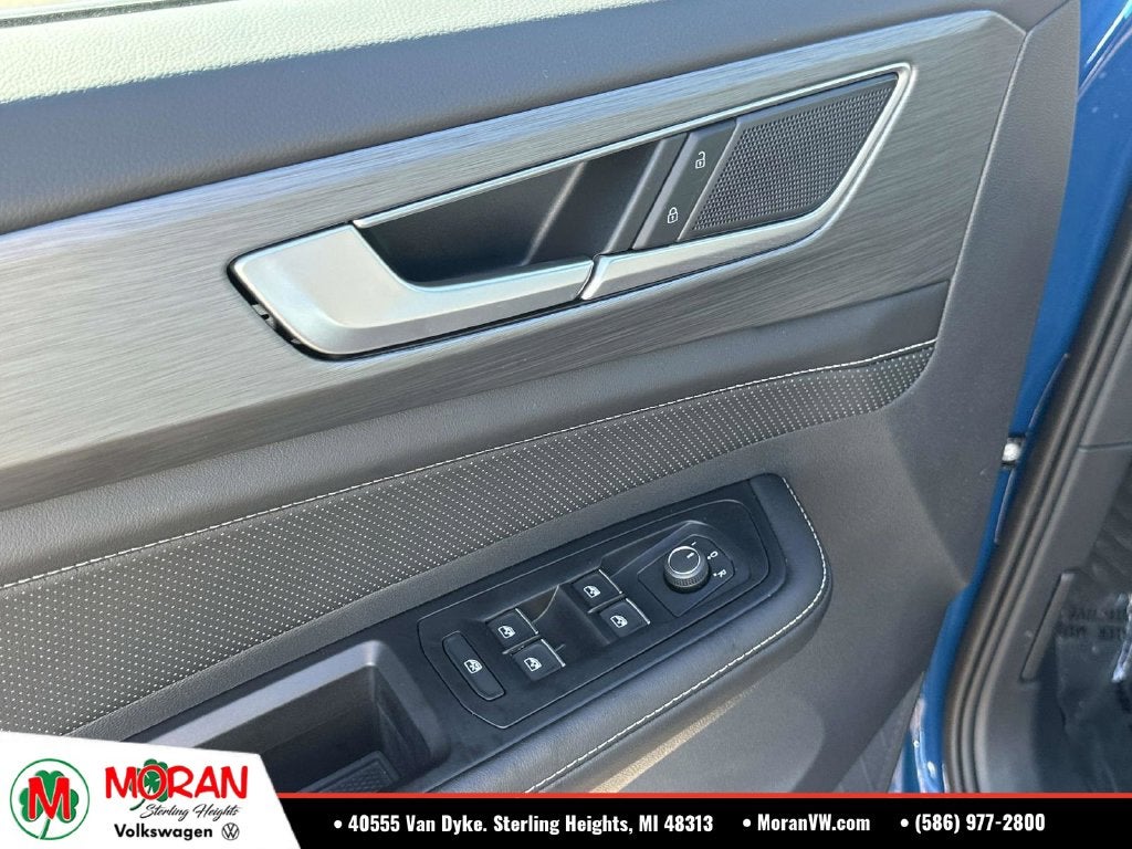 2026 Volkswagen Atlas Cross Sport 2.0T SE