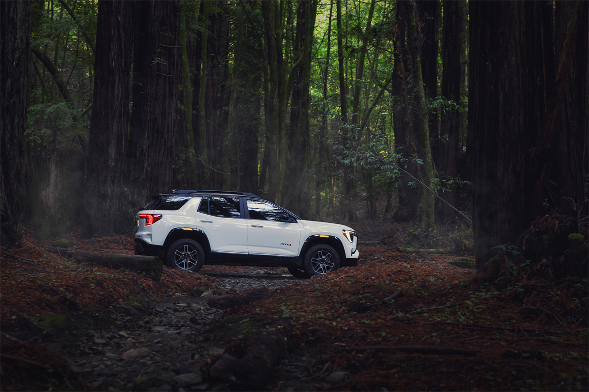 White 2026 GMC Terrain